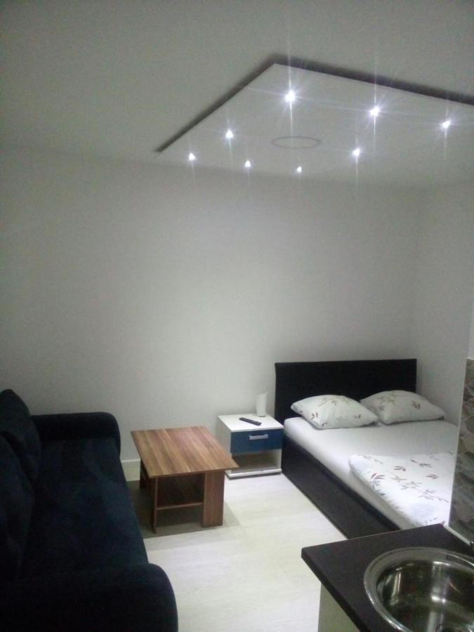 Cumurija Bridge Accommodation Сараево Экстерьер фото